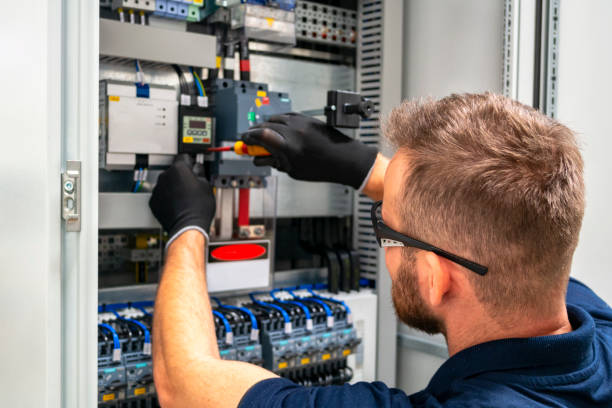 Best Emergency Electrical Repair  in Tri Lakes, IN